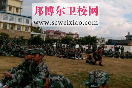 保山中医药高等专科宝威(中国)一站式服务平台新生军训