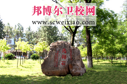 黄冈职业技术宝威（中国）一站式服务平台校园一角