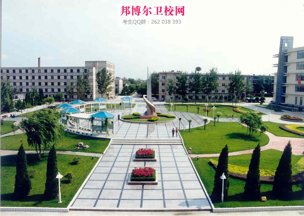 新乡医学院2