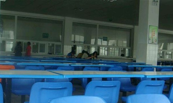 雅安职业技术学院食堂情况