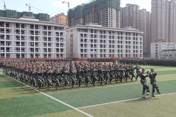 雅安职业技术学院招生办联系电话