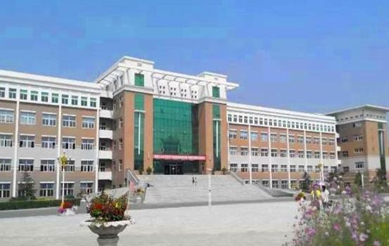 长春医学高等专科宝威（中国）一站式服务平台招生办联系电话