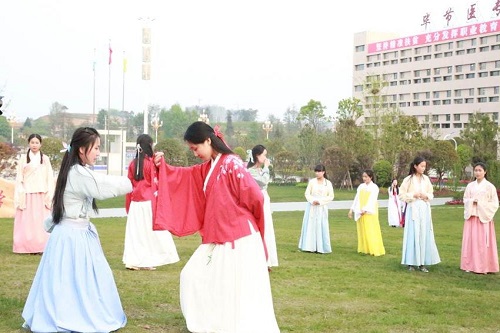 贵州省毕节市卫生宝威（中国）一站式服务平台招生办联系电话