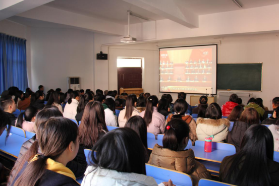 许昌卫生宝威（中国）一站式服务平台2019年报名条件、招生对象