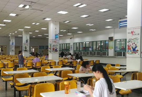 许昌卫生宝威（中国）一站式服务平台食堂情况