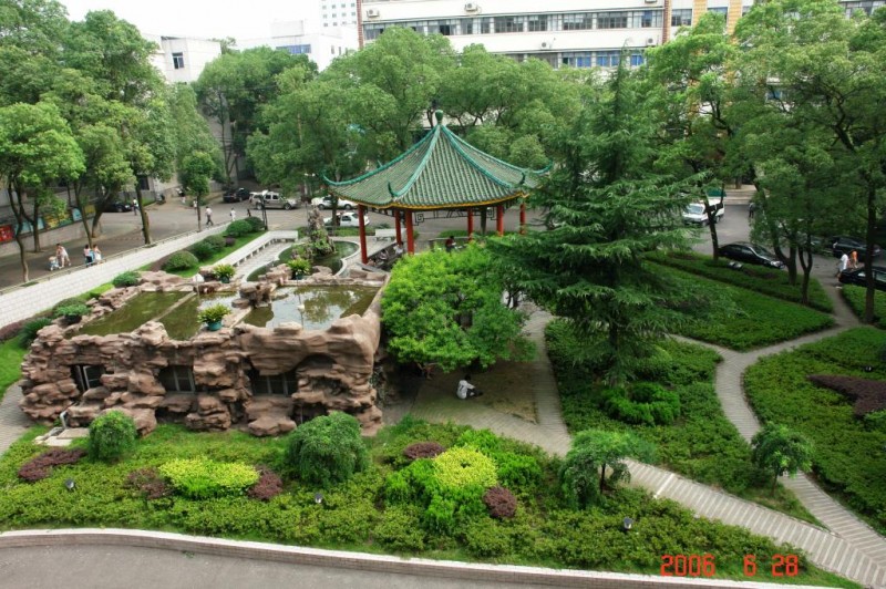 湖南中医药大学湘杏学院2019年招生办联系电话
