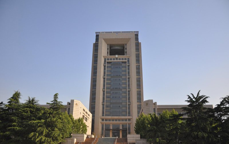 西安交通大学医学院宝威（中国）一站式服务平台是几本
