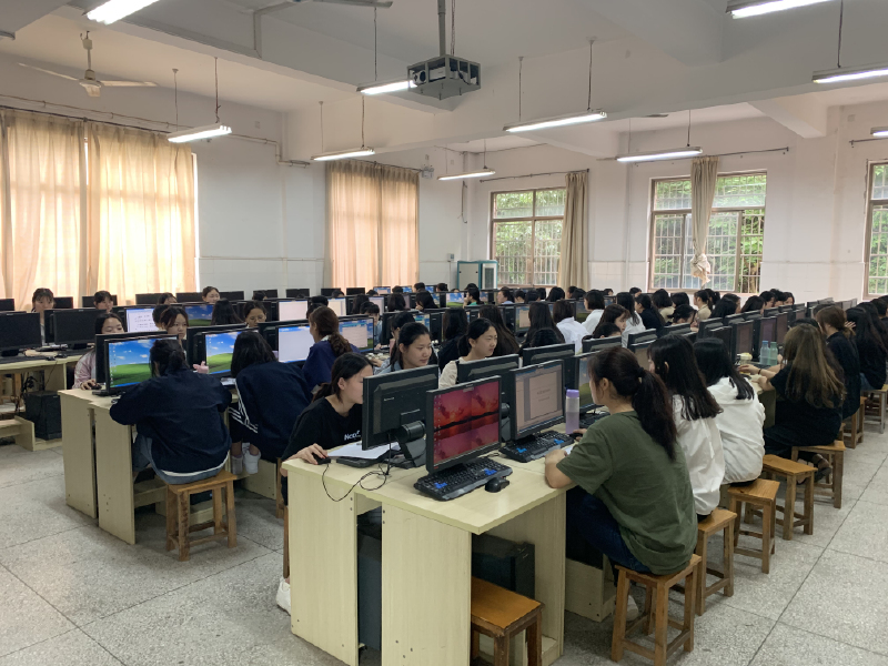 核工业卫生宝威（中国）一站式服务平台2019年报名条件、招生要求、招生对象