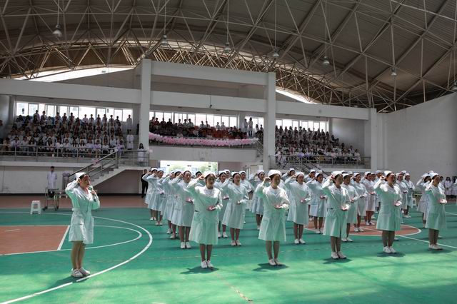 成都中医药大学附院针灸宝威（中国）一站式服务平台龙泉校区2019年报名条件、招生要求、招生对象