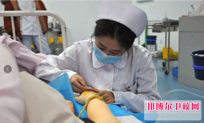 江苏省2020年有哪些大专宝威（中国）一站式服务平台有卫校专业