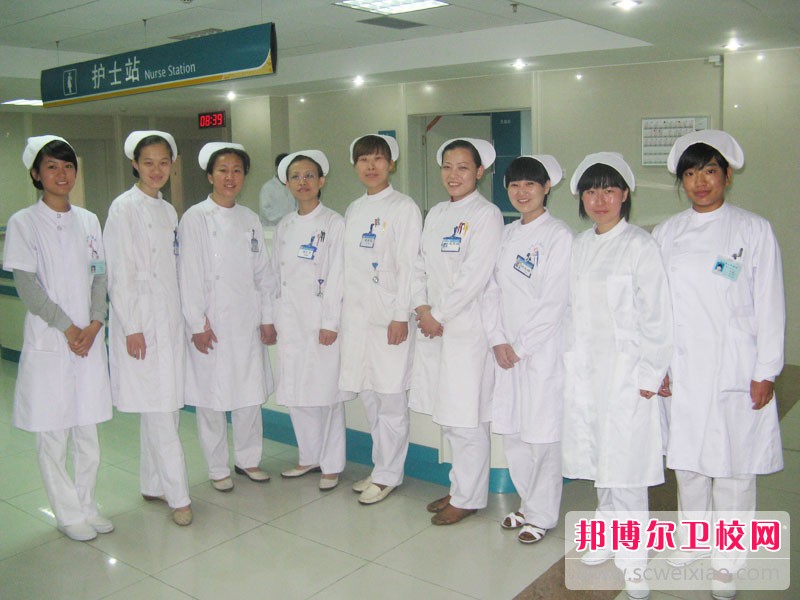陕西2020年400分能上卫校吗