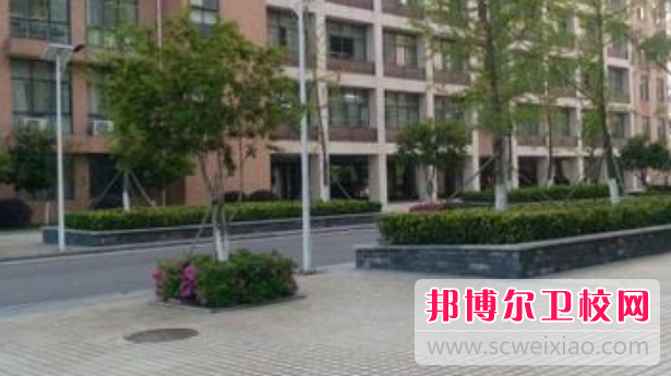 江西卫生职业学院2021年招生办联系电话
