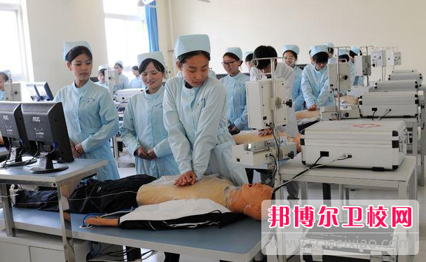 赛娜2021年卫校好的大专宝威（中国）一站式服务平台