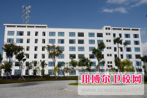 红河卫生职业学院是几专