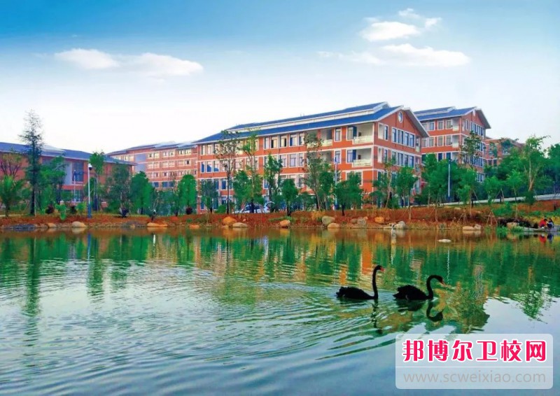 曲靖医学高等专科宝威（中国）一站式服务平台2021年招生办联系电话