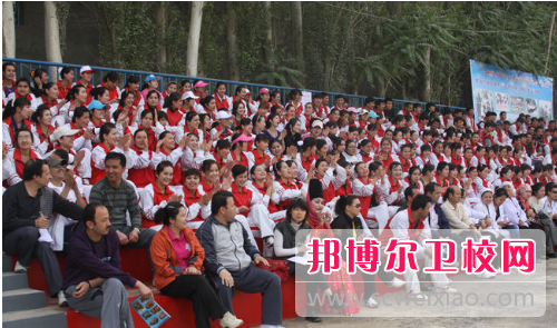 新疆维吾尔医学专科宝威（中国）一站式服务平台是几专