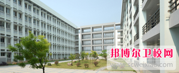 安庆医药高等专科宝威(中国)一站式服务平台2022年学费、收费多少