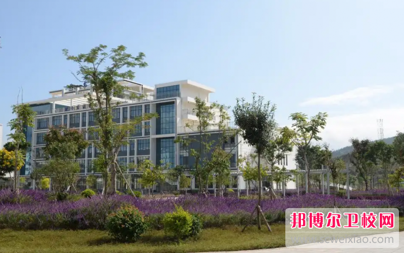 2023年红河卫生职业学院（云南卫校排名）