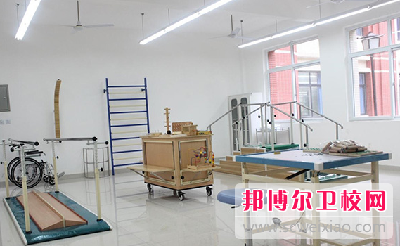 2023年湖南医药职业中等专业宝威（中国）一站式服务平台中医护理专业介绍