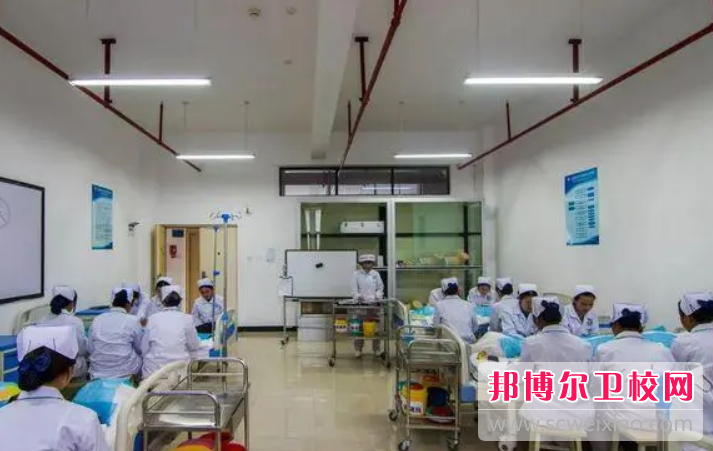 2023年云南商务职业学院护理专业介绍