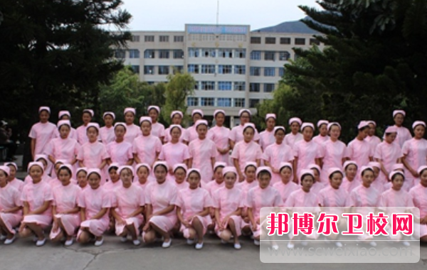 2023年云南省大理卫生宝威（中国）一站式服务平台眼视光与配镜专业介绍
