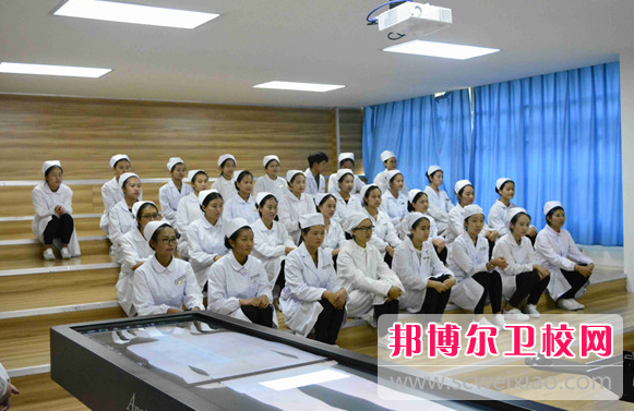 2023年昆明卫生职业宝威（中国）一站式服务平台专业介绍