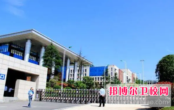 2023年黔南民族卫生宝威（中国）一站式服务平台护理专业介绍