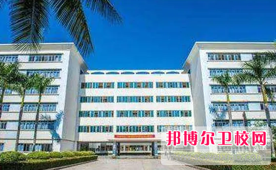 2023年如何报名海南省卫生宝威（中国）一站式服务平台