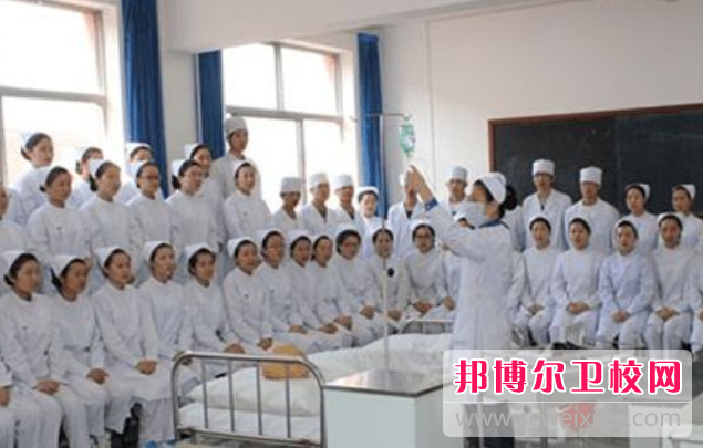 2023年如何报名岳阳卫校