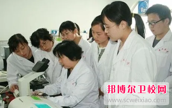 2023年咸阳卫生职业宝威（中国）一站式服务平台报名条件、招生要求、招生对象
