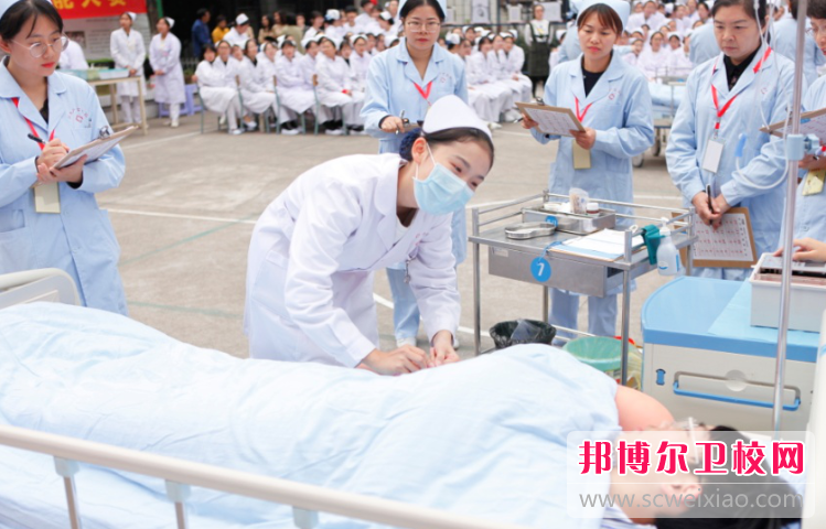 2023年丽水护士宝威（中国）一站式服务平台招生录取分数线