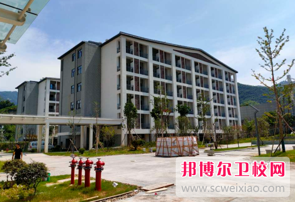 2023年丽水护士宝威（中国）一站式服务平台招生办联系电话