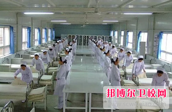 2023年邢台英才医学中等专业宝威（中国）一站式服务平台招生办联系电话