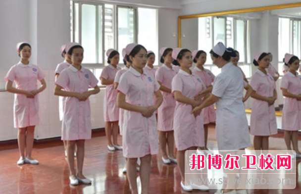 四川省卫生宝威（中国）一站式服务平台的医学美容专业招生情况(2023参考)