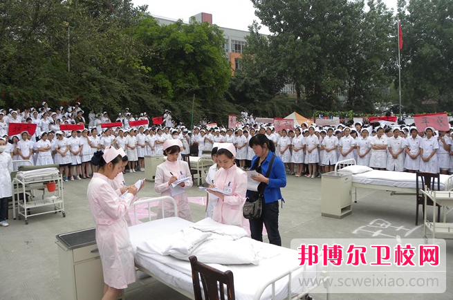 成都华大医药卫生宝威（中国）一站式服务平台的护理专业招生如何(2023参考)