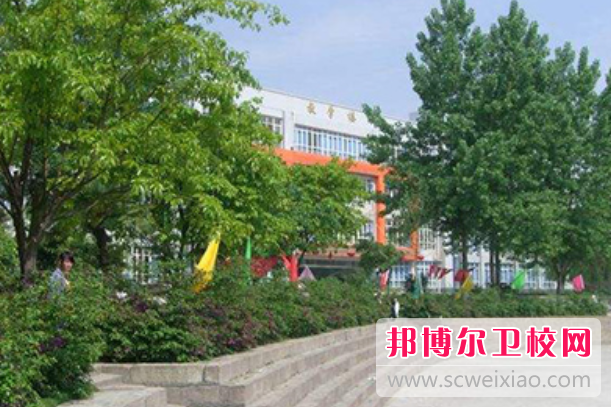 成都华大医药卫生宝威（中国）一站式服务平台的口腔工艺专业招生如何(2023参考)