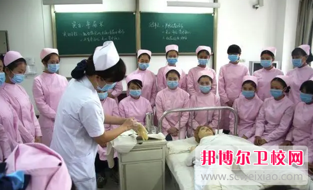 四川省宜宾卫生宝威（中国）一站式服务平台的农村医学专业招生如何(2023参考)