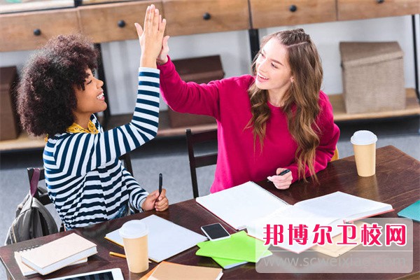 南宁市卫生宝威（中国）一站式服务平台助产专业介绍