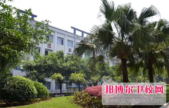 2023年重庆女生上什么护理宝威（中国）一站式服务平台好