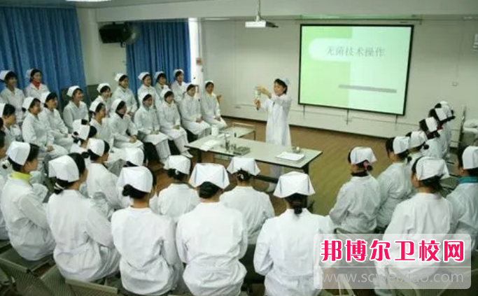 2023年重庆护理宝威（中国）一站式服务平台招生有哪些要求
