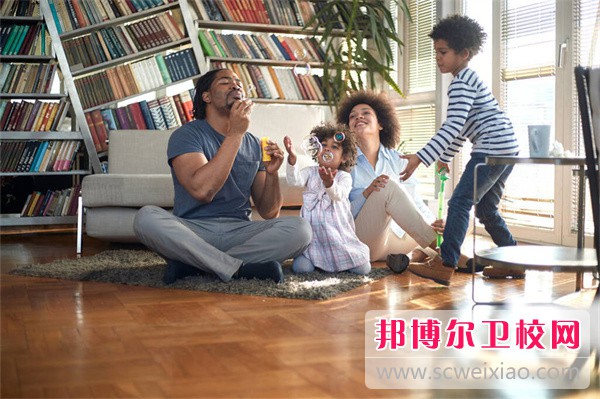 右江民族医学院临床医学专业介绍