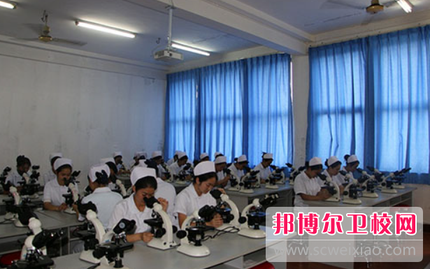 2023年重庆读护理宝威（中国）一站式服务平台要不要分数