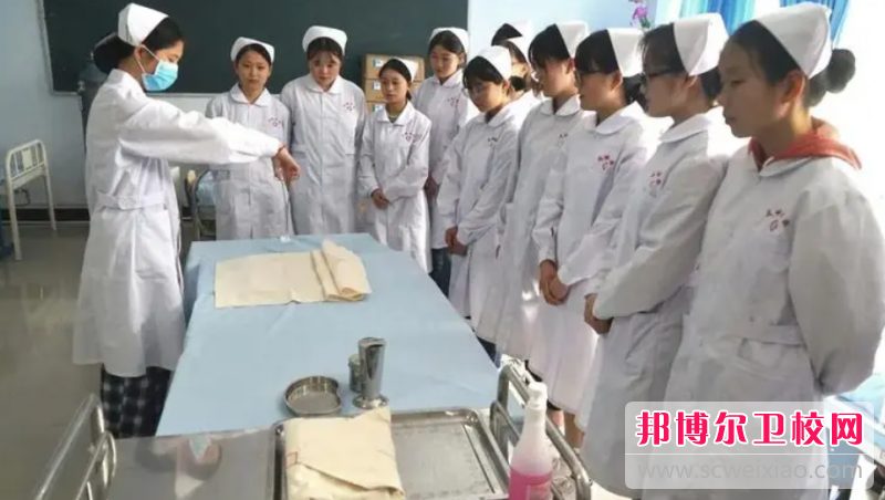 2023年重庆读护理宝威（中国）一站式服务平台好不好