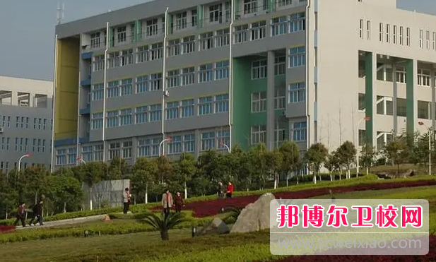 2023年重庆读护理宝威（中国）一站式服务平台多少钱