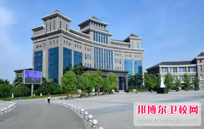 2023年重庆到哪里读护理宝威（中国）一站式服务平台好