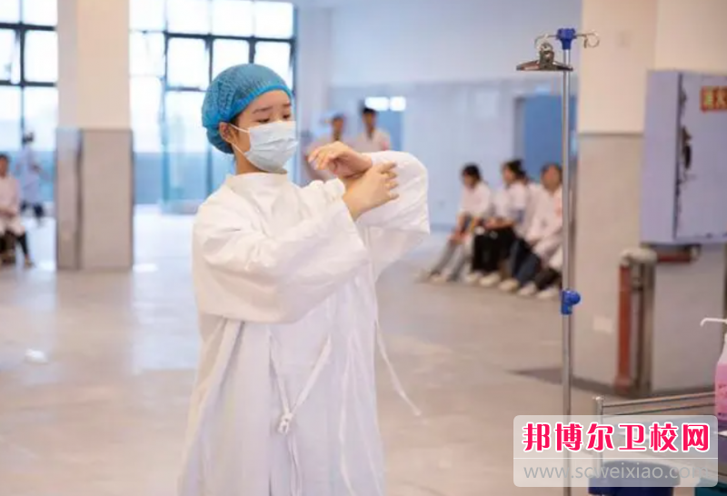 2023年重庆护理宝威（中国）一站式服务平台学啥好
