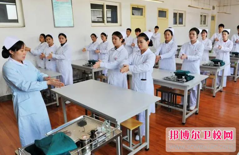 2023年重庆公办护理宝威（中国）一站式服务平台