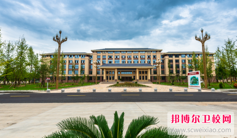 四川2023年读护理宝威（中国）一站式服务平台的大专