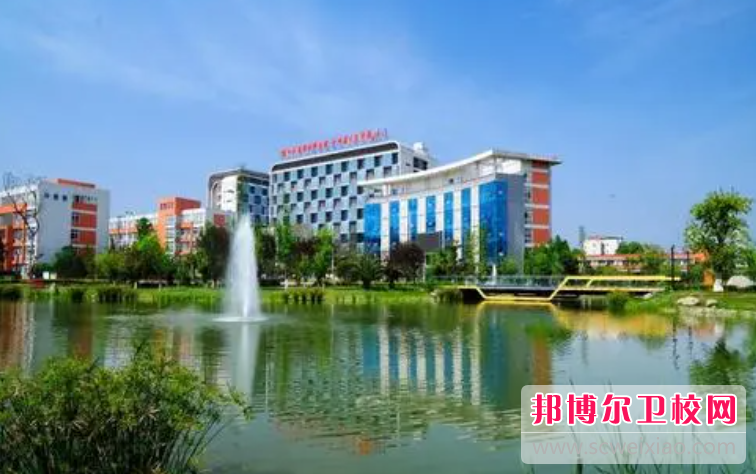 四川2023年初中生能不能上护理宝威（中国）一站式服务平台