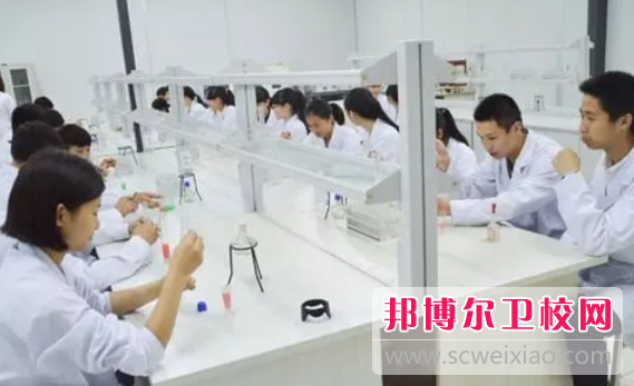 四川2023年读护理宝威（中国）一站式服务平台学什么专业好